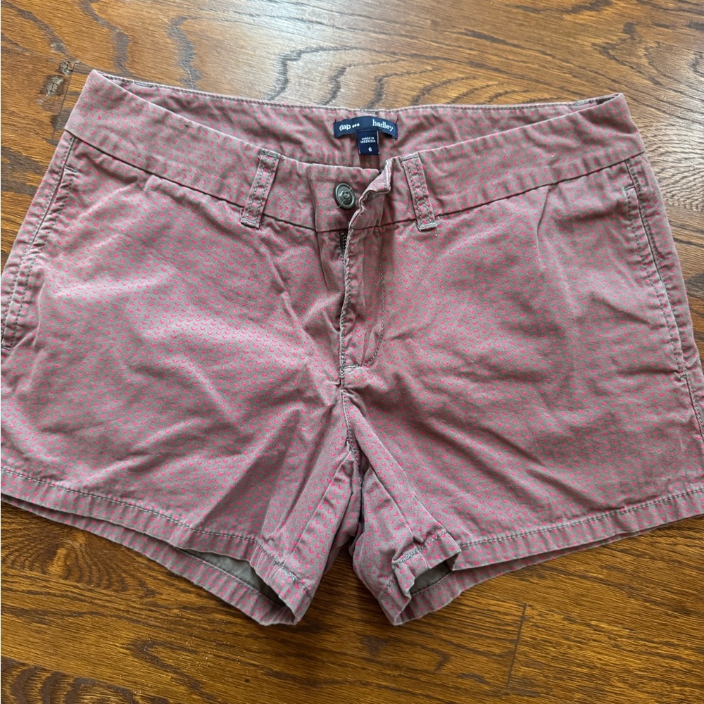 GAP Tan and Pink Patterned Shorts